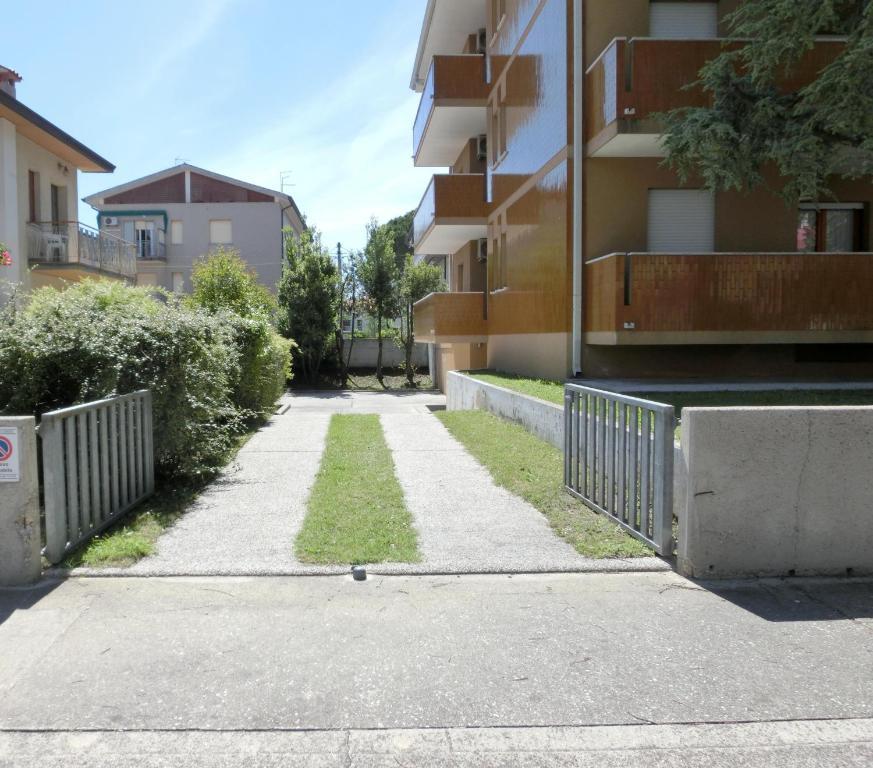 Appartamento Carinzia Lignano Sabbiadoro Esterno foto